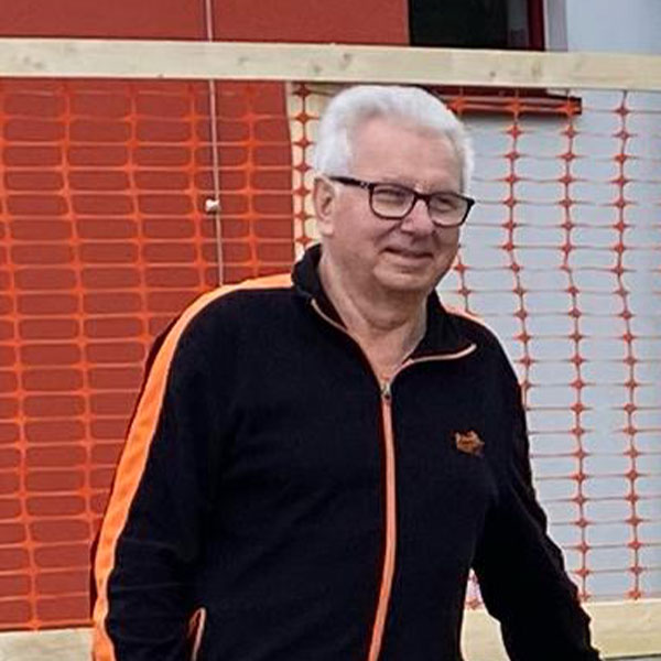  Wolfgang – unser Allrounder im Hintergrund